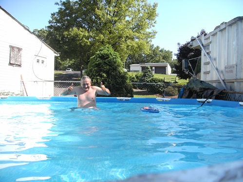 may pool me.JPG